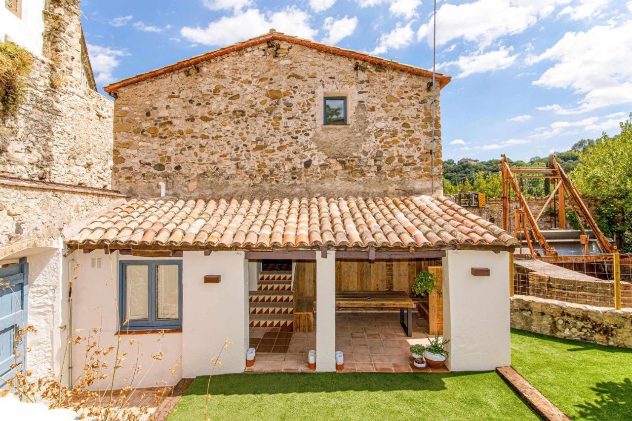 El Molino De Besalu Casa Con Jardin Villa Exterior photo