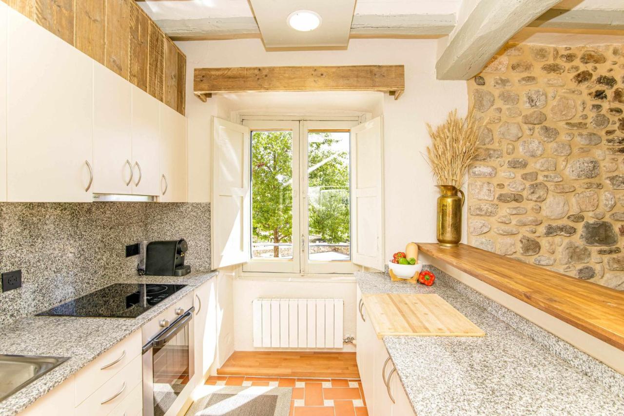 El Molino De Besalu Casa Con Jardin Villa Exterior photo